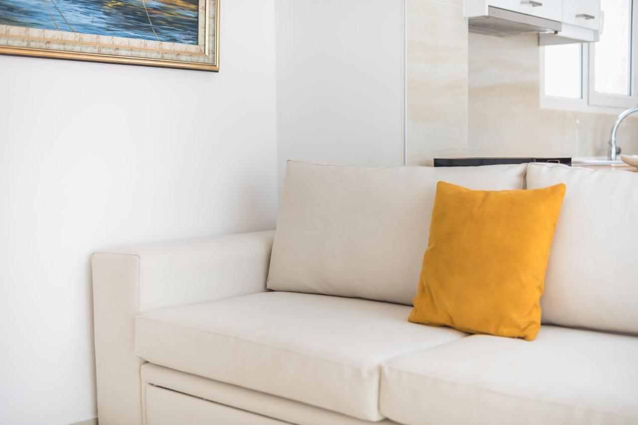 Athens Del Sol Suite Ngoại thất bức ảnh