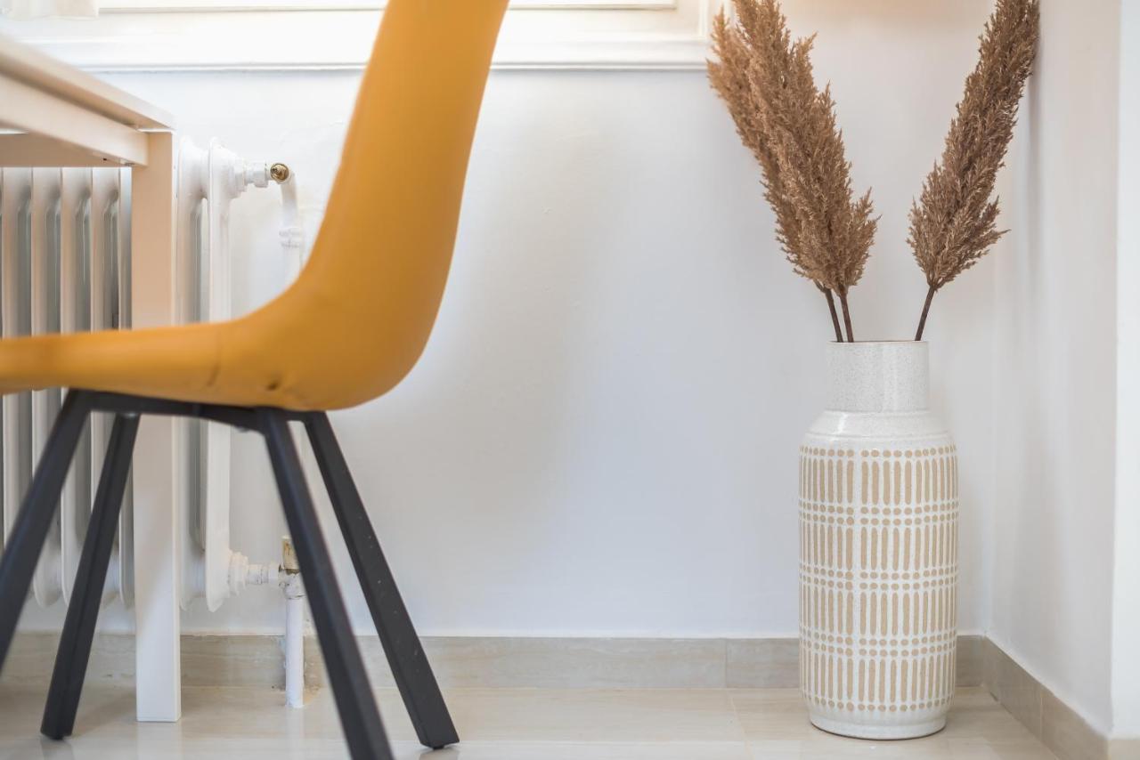 Athens Del Sol Suite Ngoại thất bức ảnh